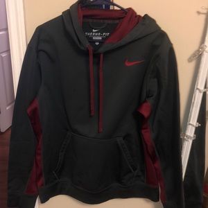 Nike therma fit hoodie